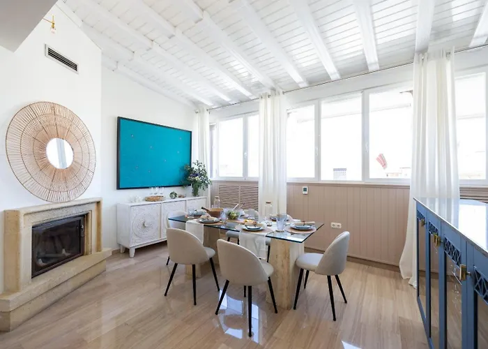 Chezmoihomes Penthouse Boutique With Terrace Appartamento *