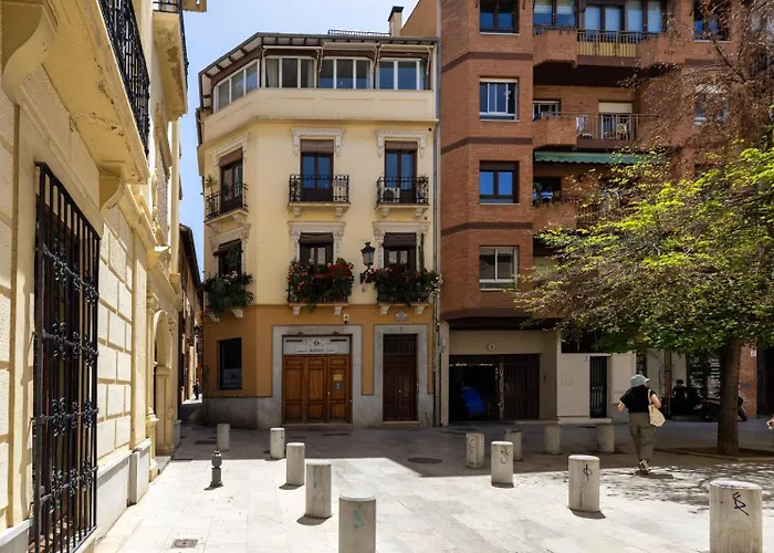 Chezmoihomes Penthouse Boutique With Terrace *