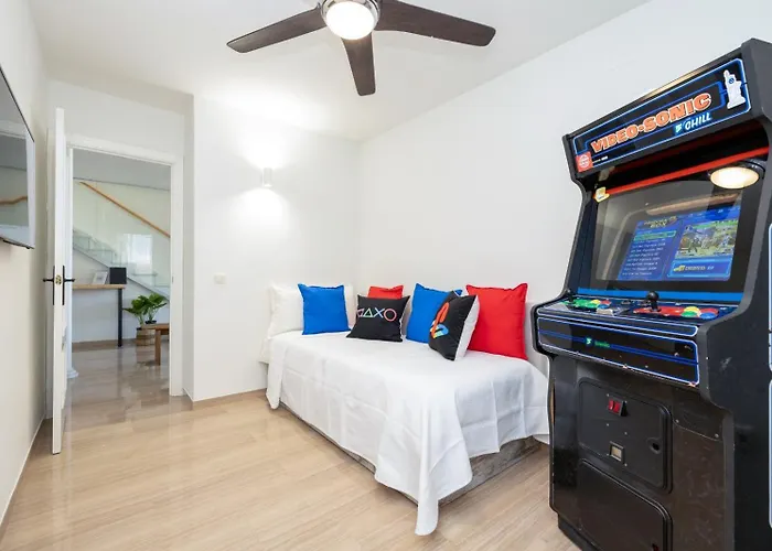 Chezmoihomes Penthouse Boutique With Terrace