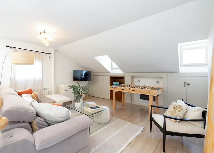 Chezmoihomes Penthouse Boutique With Terrace Granada